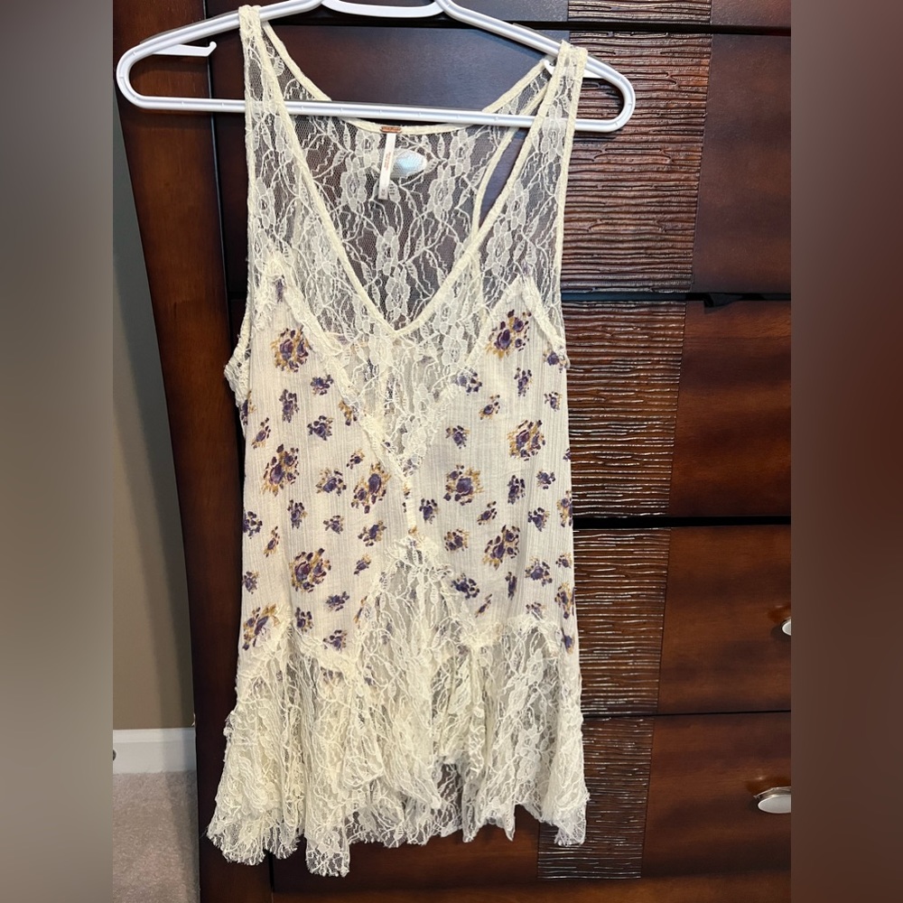 Free People Lace Top size Medium